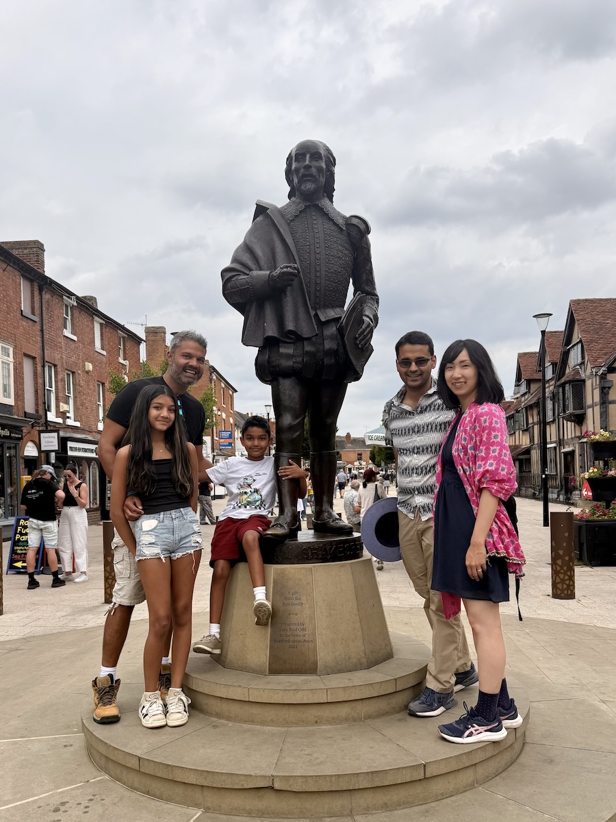 Shakespeare statue visit